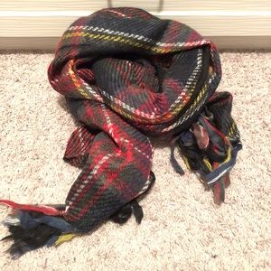Plaid scarf